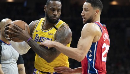 贝弗利谈西蒙斯与詹姆斯昔日对比：伤病影响致信心受挫