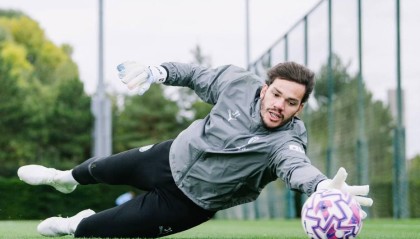 能否出战热刺？上周因胃部不适缺战的埃德森参加了曼城的训练